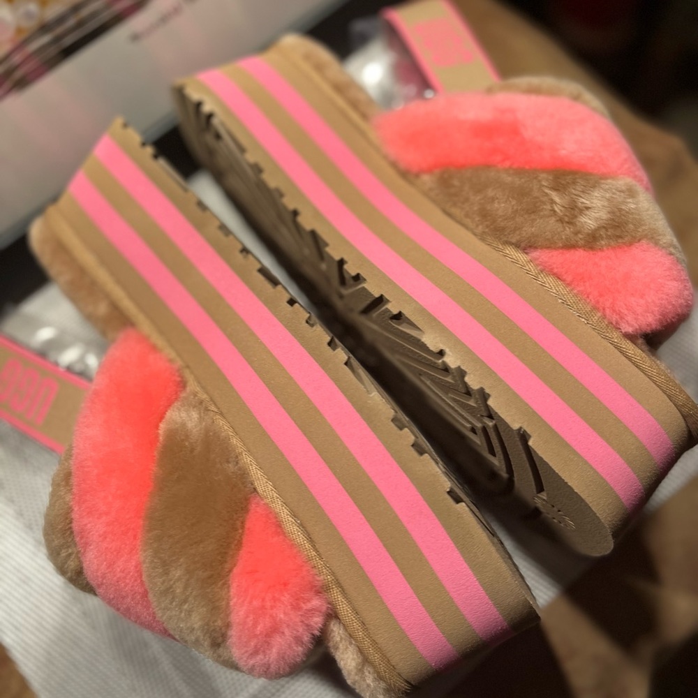 UGG NIB AUTHENTIC DISCO STRIPE CHESTNUT/PINK ROSE COMBO SLIPPERS.
